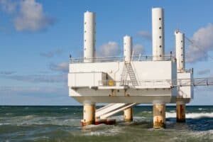 Water wave energy machine offshore