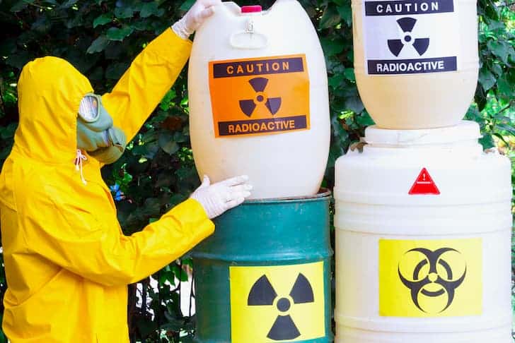 photo-work-with-hazardous-materials