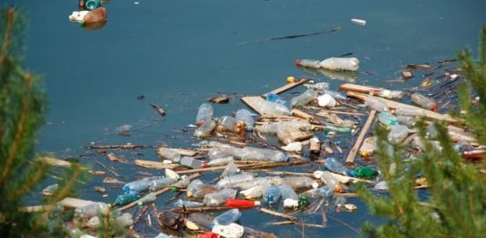 water-pollution-plastic-bottles-trash