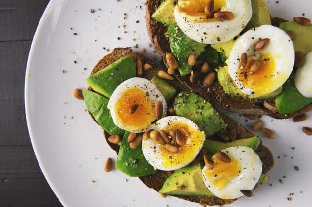 appetizer-avocado-bread-breakfast-food