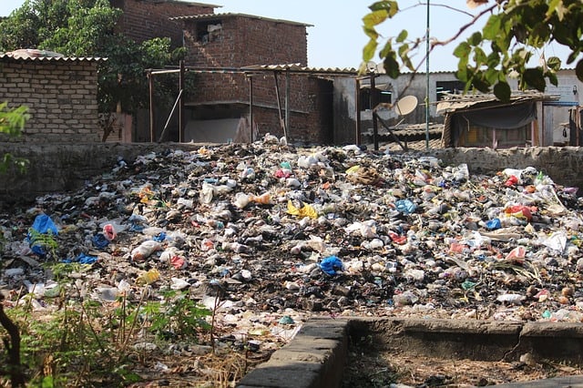 scrap-dirty-trash-dump-dumping