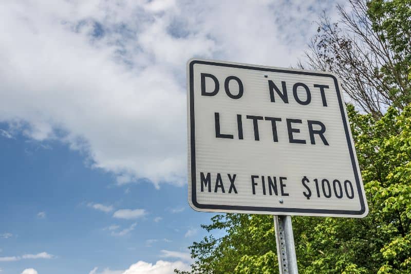 litter signs
