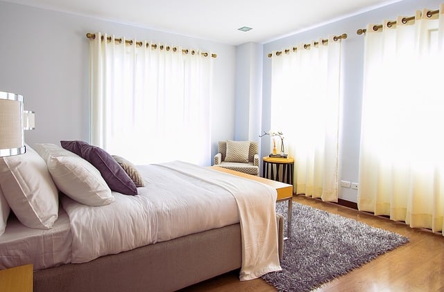 How to Cool Your Bedroom Without Using the Air Conditioner - Conserve  Energy Future