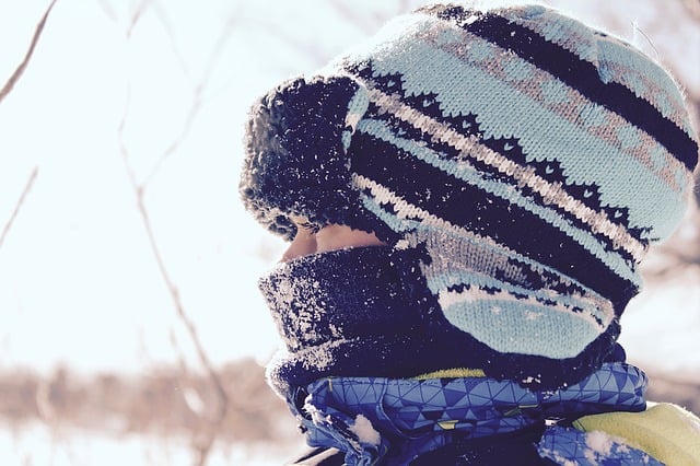 winter-hat-girl-snow-season