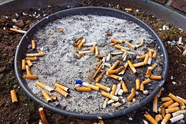 smoking-ash-ash-tray