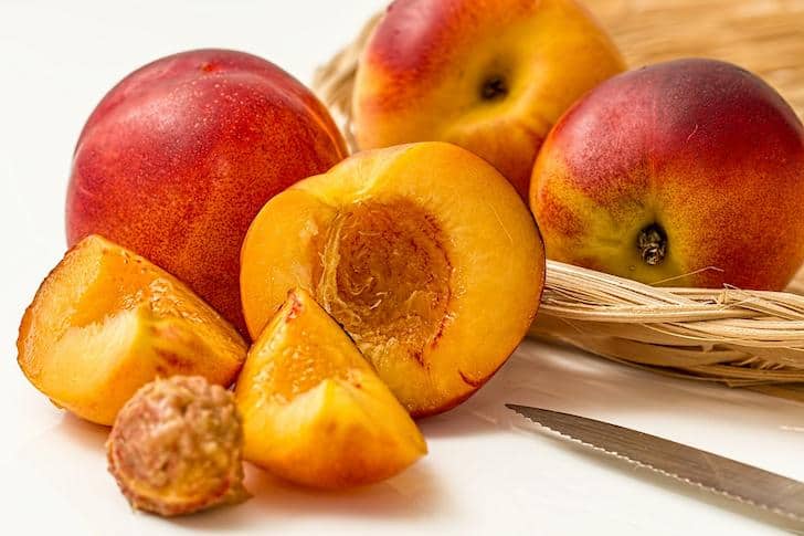 9 Health Benefits of Peaches You'll Be Glad to Know