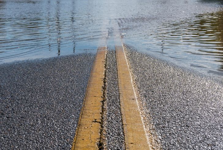 waterlogging-flood-street