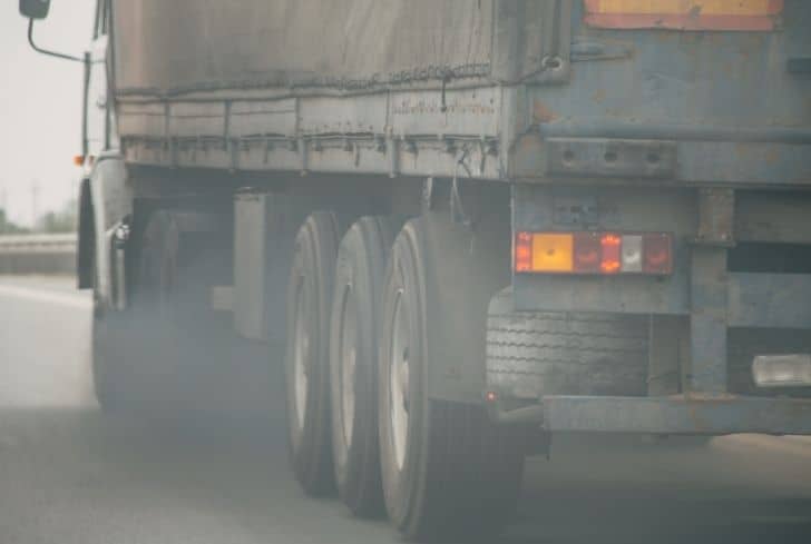 air-pollution-from-truck