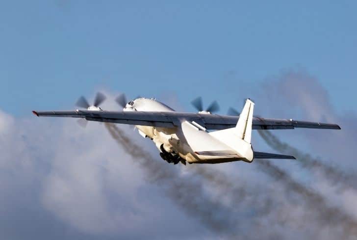 aviation-aeroplane-pollution