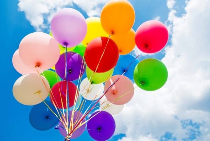 colorful-balloons-in-air