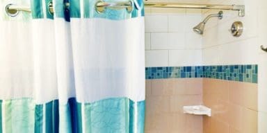 shower-curtain-liners