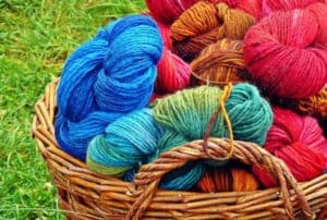 knitting-wool-in-basket