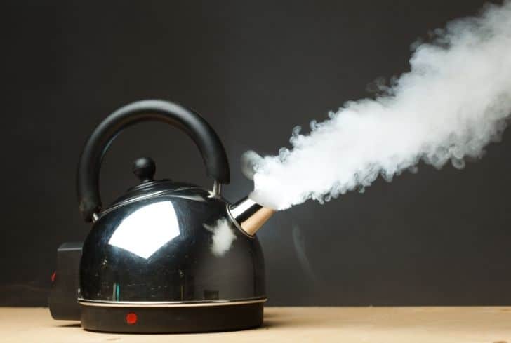 How to Dispose of an Electric Kettle