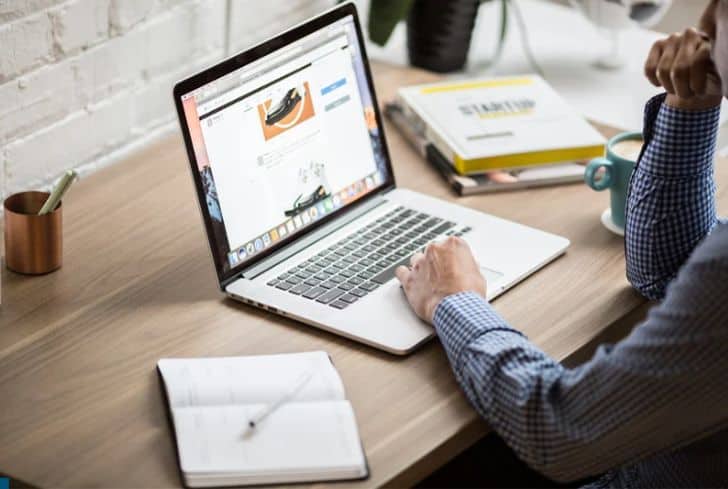 man-working-on-laptop