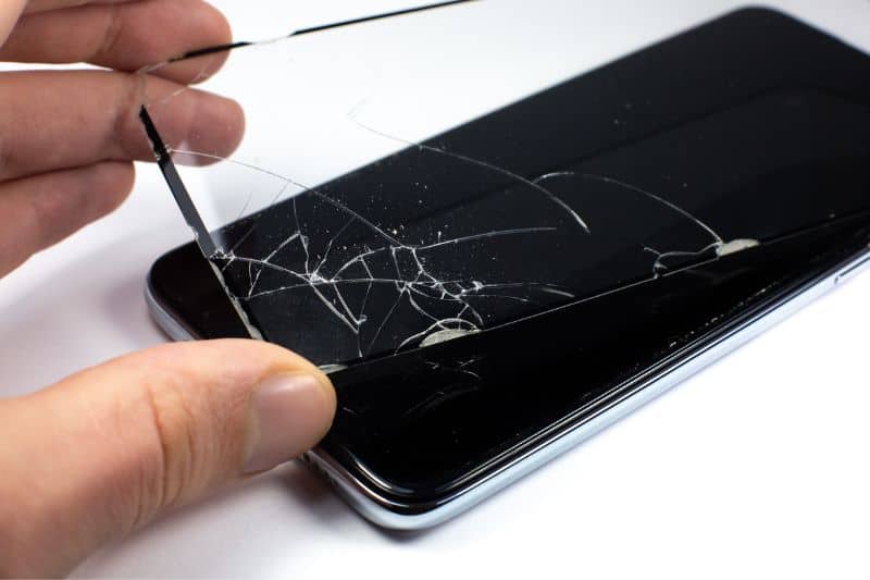 broken-tempered-glass