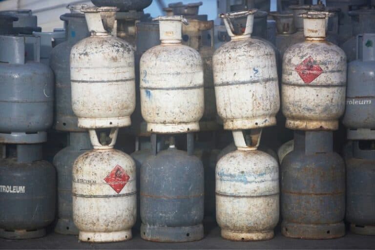 How to Dispose of Propane Tanks Sustainably? Conserve Energy Future