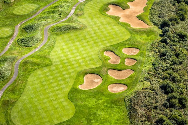 aerial-view-of-golf-course